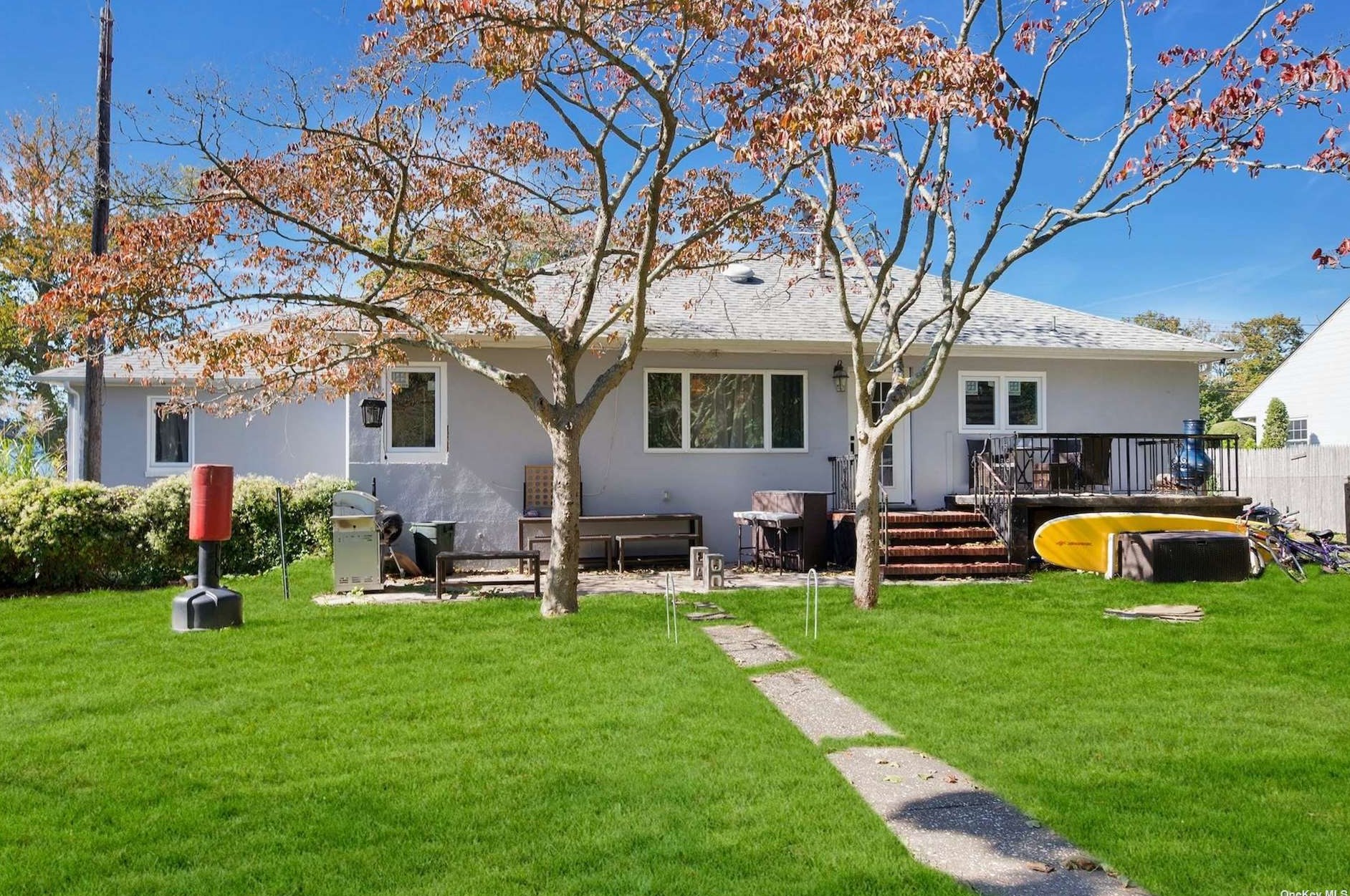 45 Ponquogue Ave, Hampton Bays NY  11946-1835 exterior