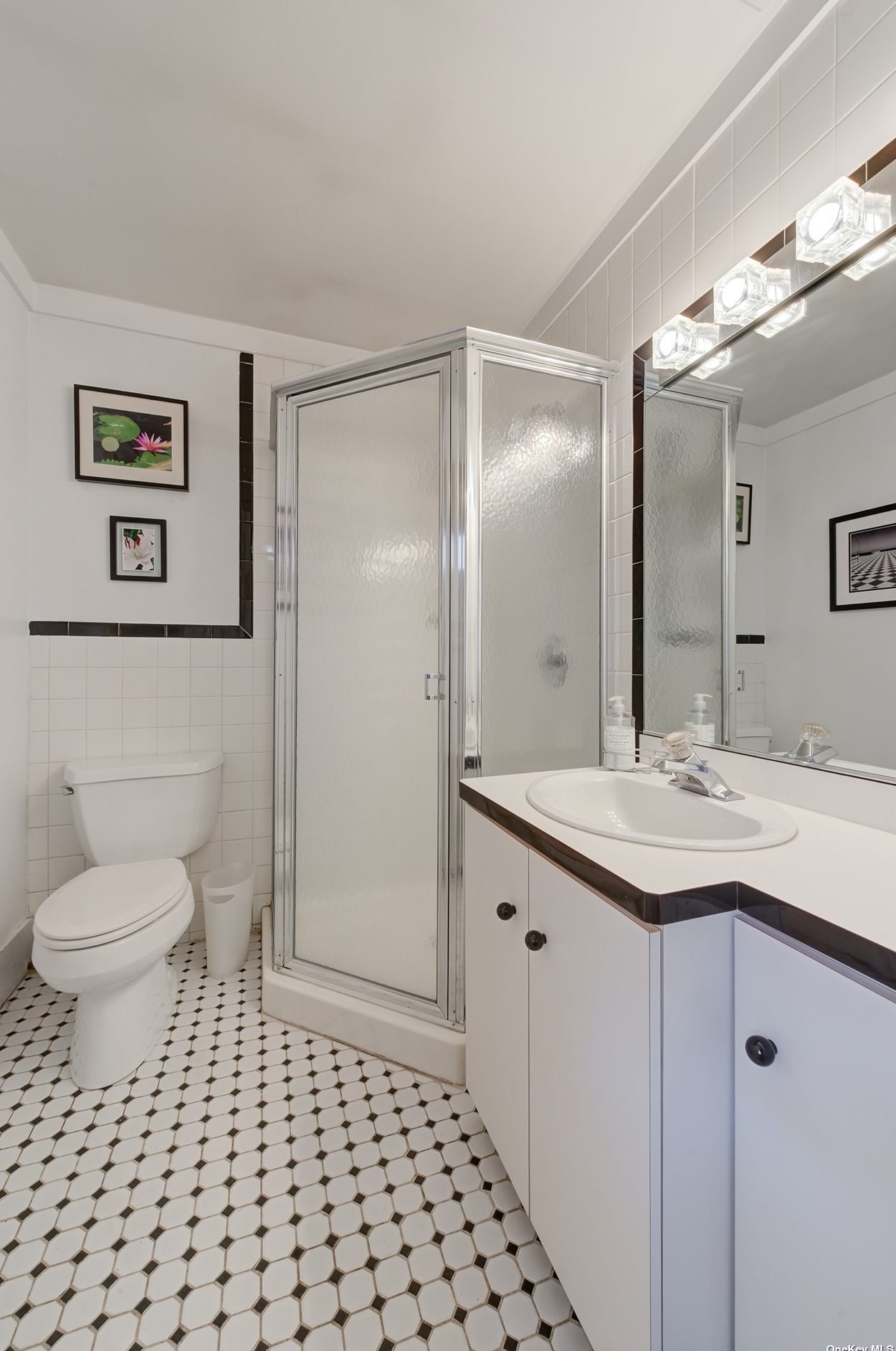 226 Main St, Cold Spring Harbor NY 11724-1411 exterior