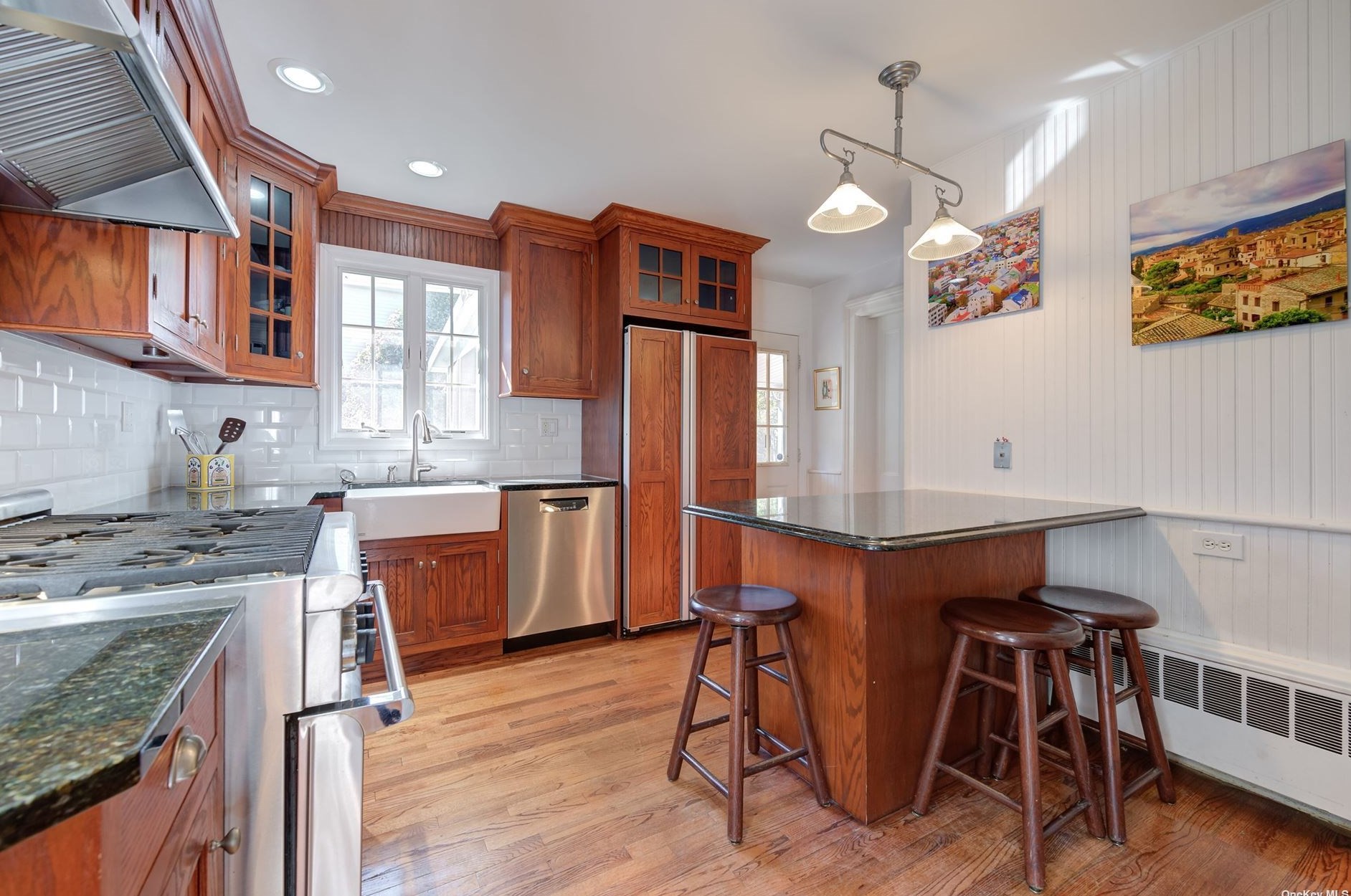 226 Main St, Cold Spring Harbor NY 11724-1411 exterior