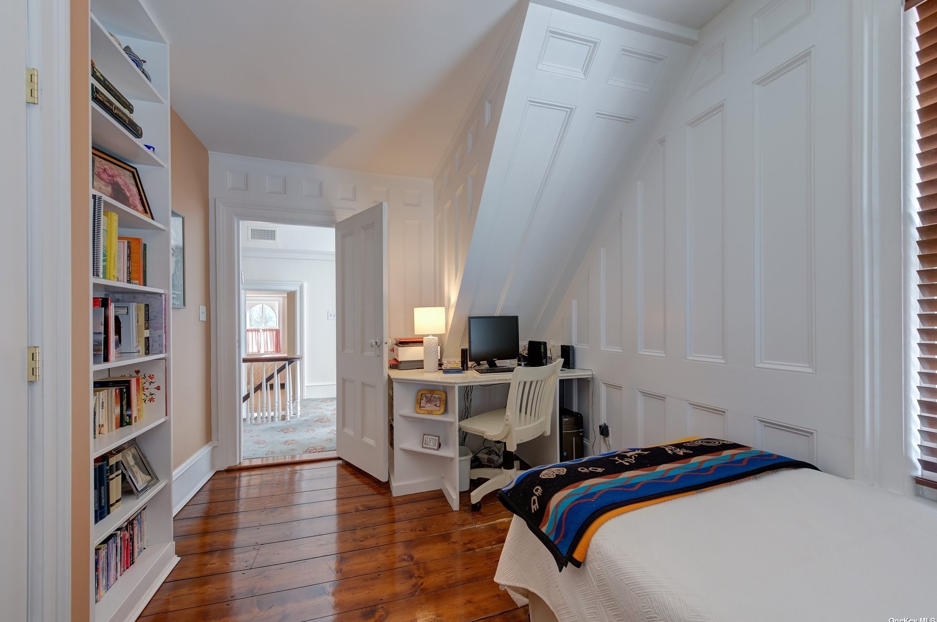 226 Main St, Cold Spring Harbor NY 11724-1411 exterior