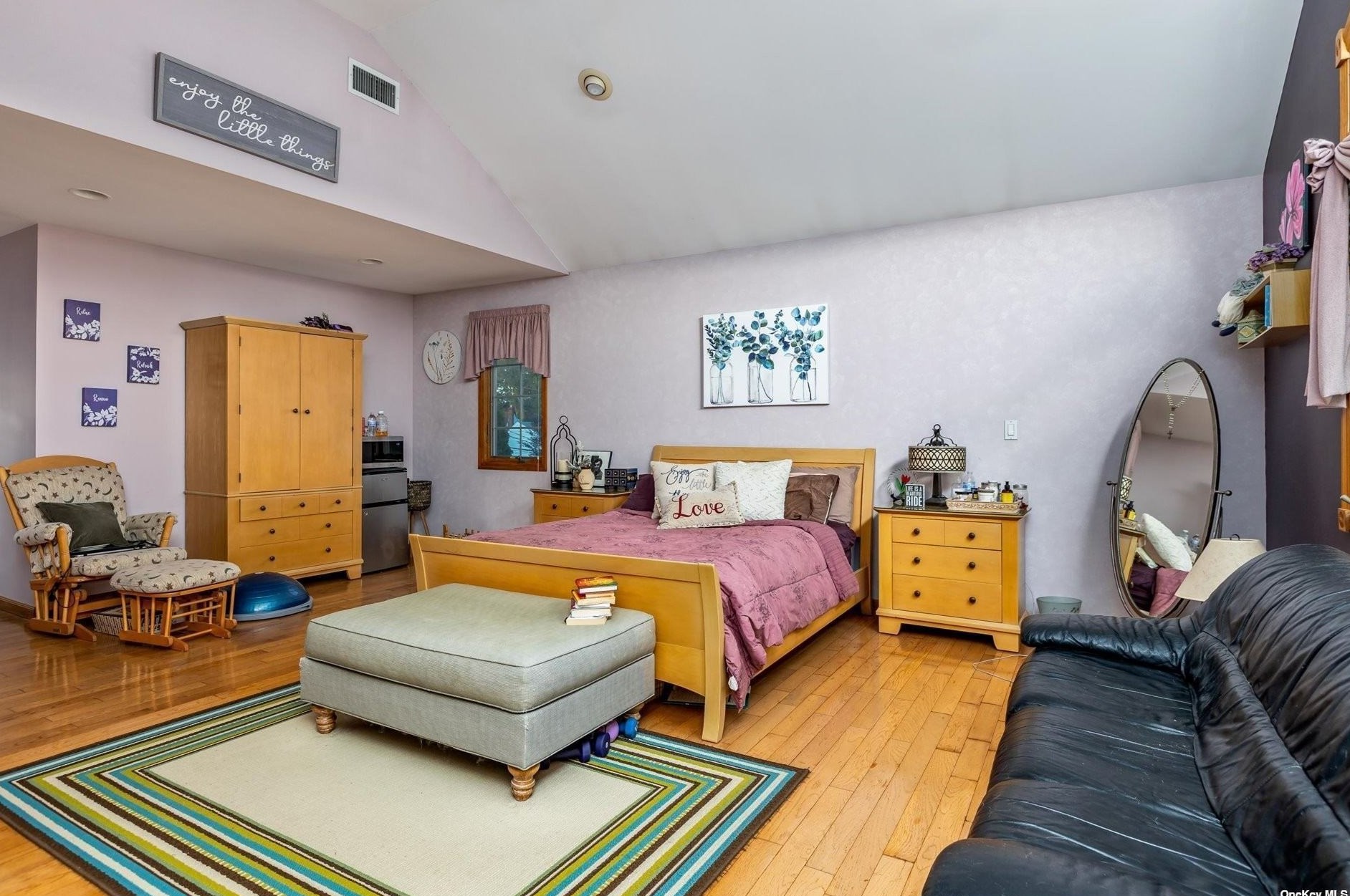 36 Garden Cir, Syosset NY  11791-4803 exterior