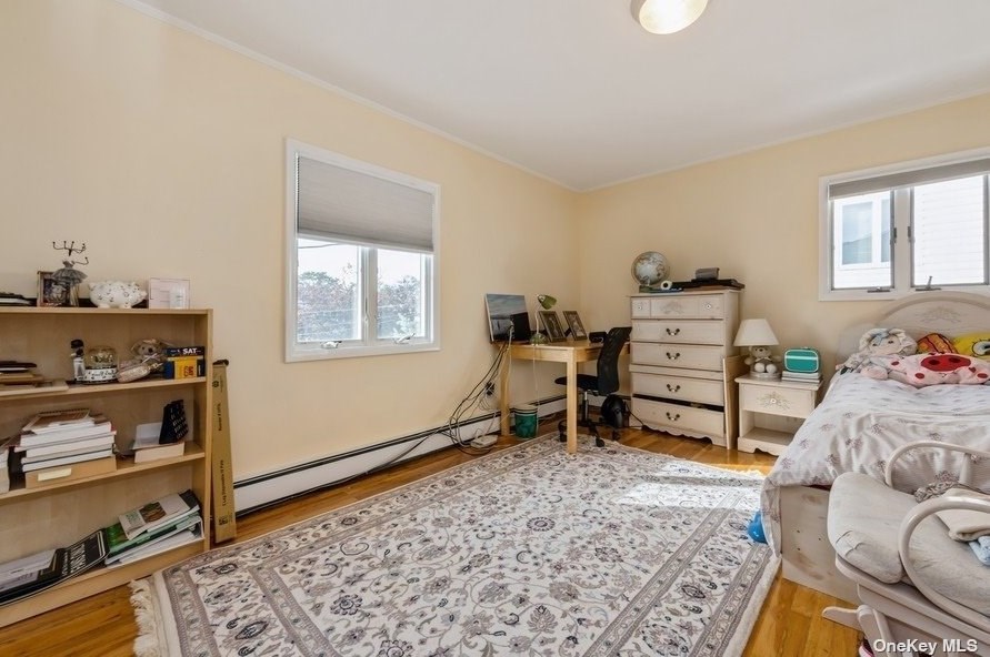 3059 Shore Dr, North Merrick NY  11566-5204 exterior