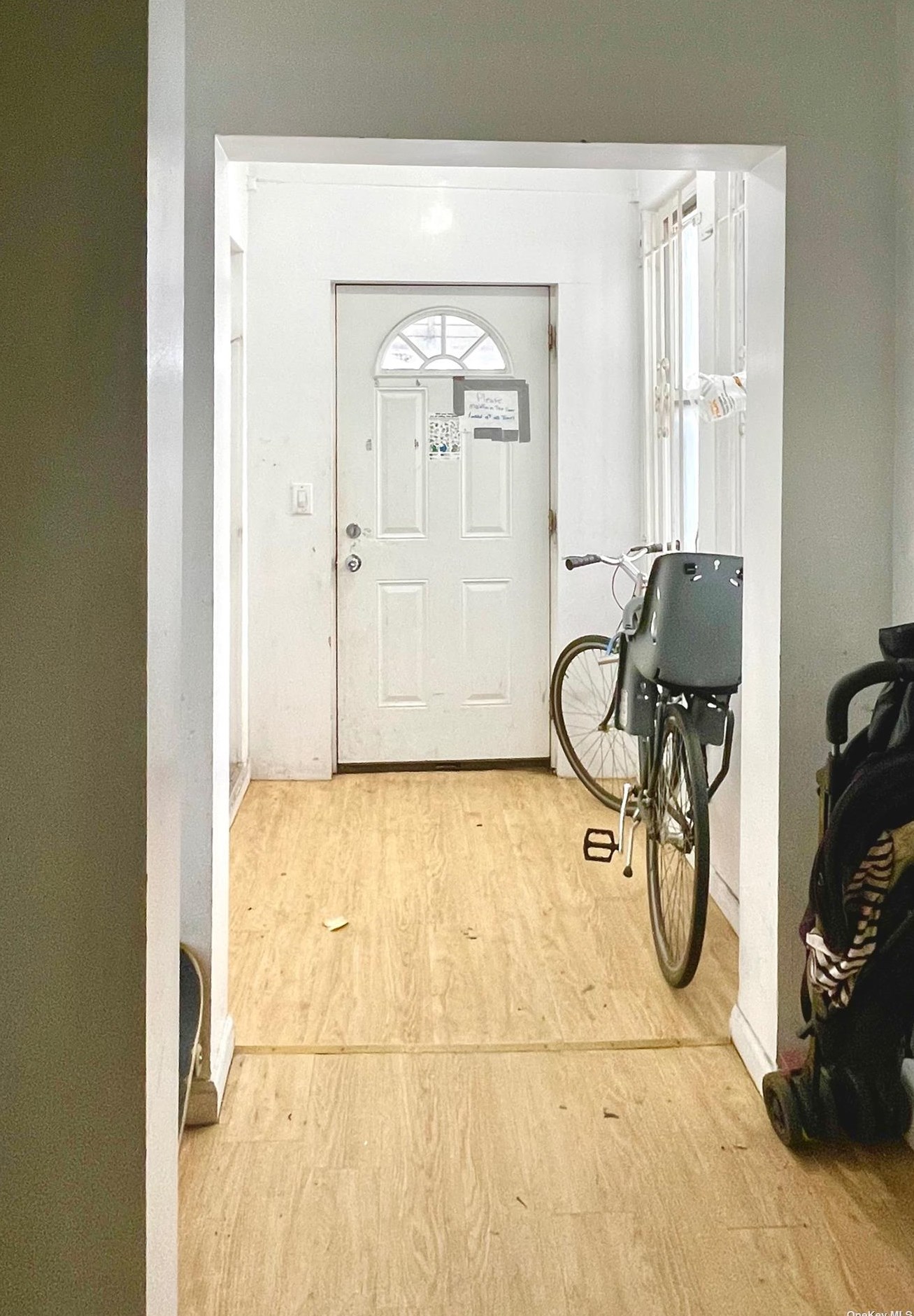 32-48 108th St, Flushing NY  11369-2524 exterior