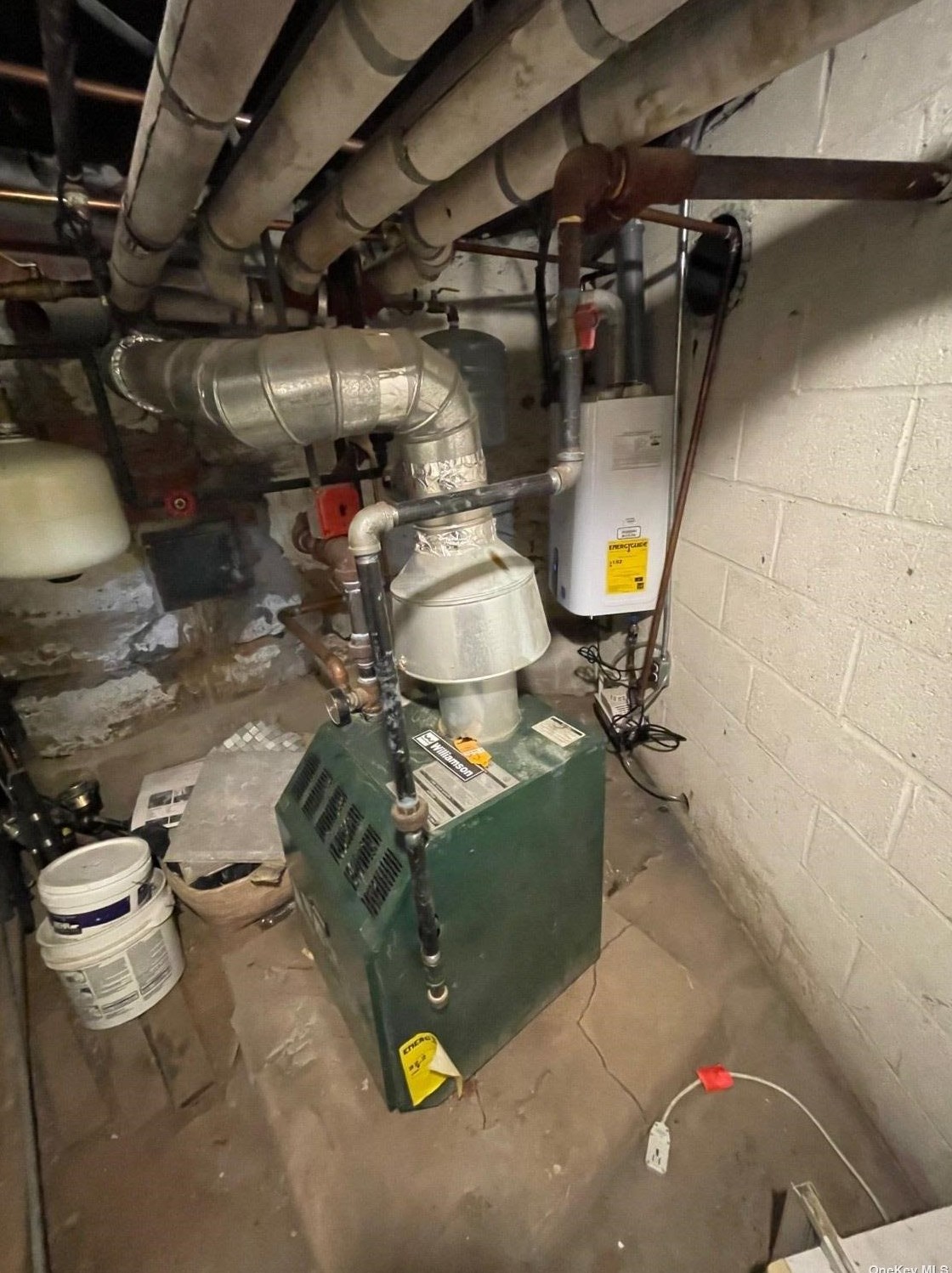 59 Shepherd Ave, Brooklyn NY 11208-1225 exterior