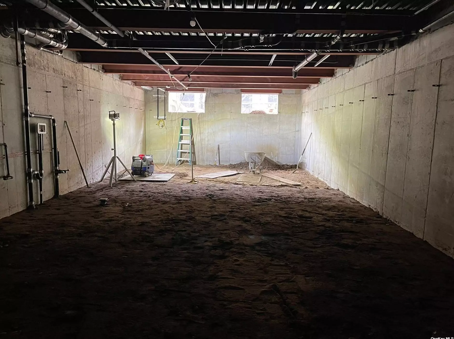 3953 57th St, Flushing NY 11377-3350 exterior