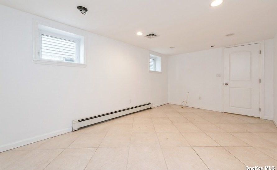 98 Georgia Ave, East Atlantic Beach NY  11561-1237 exterior