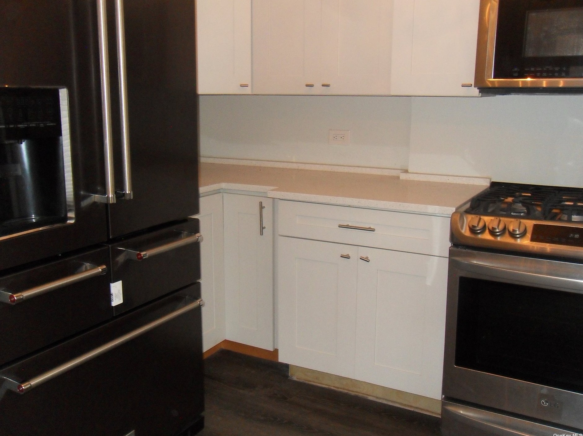 61-25 Madison St, Flushing NY  11385-3548 exterior