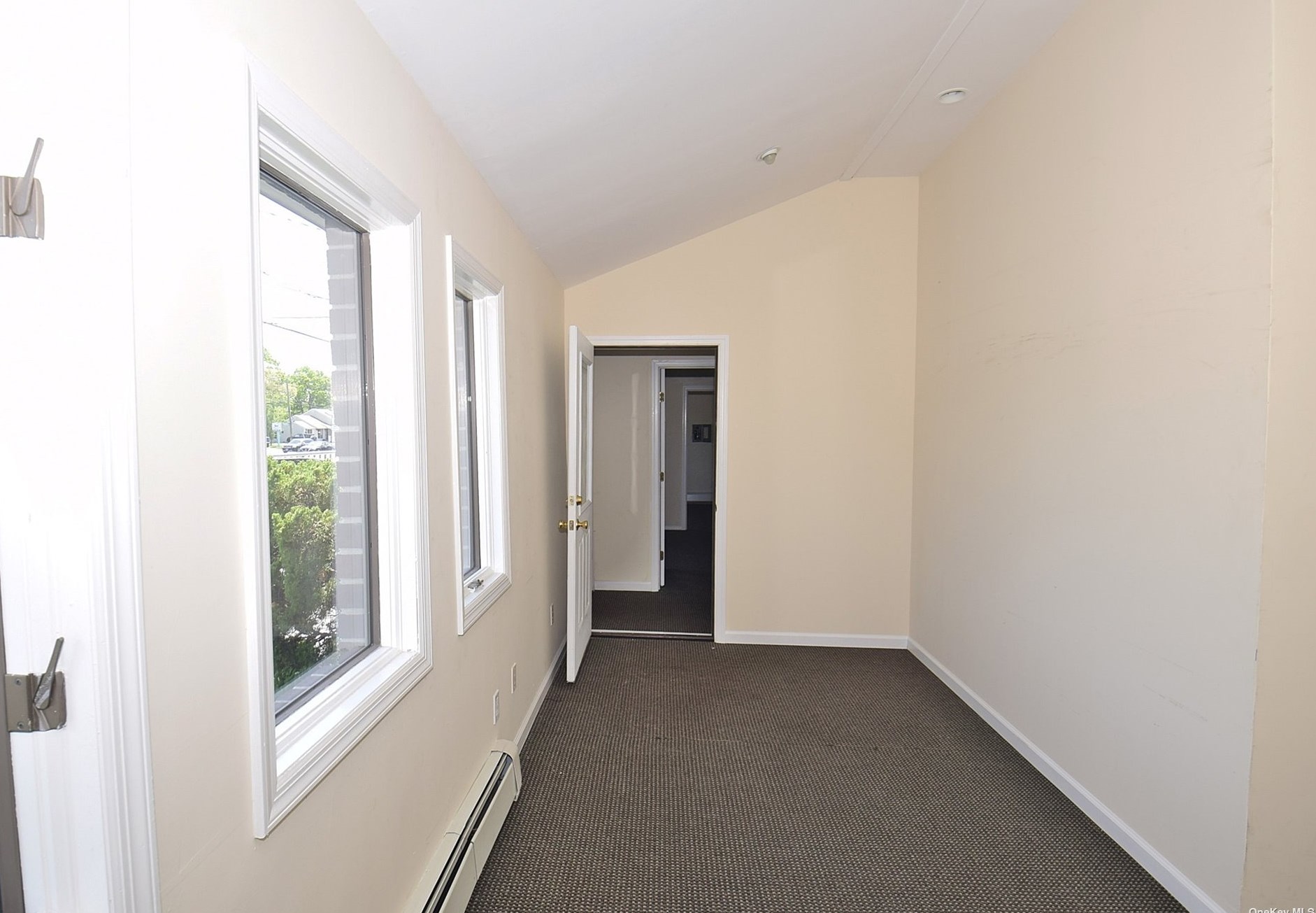 4400 Nesconset Hwy, Prt Jefferson Station NY  11776-2668 exterior