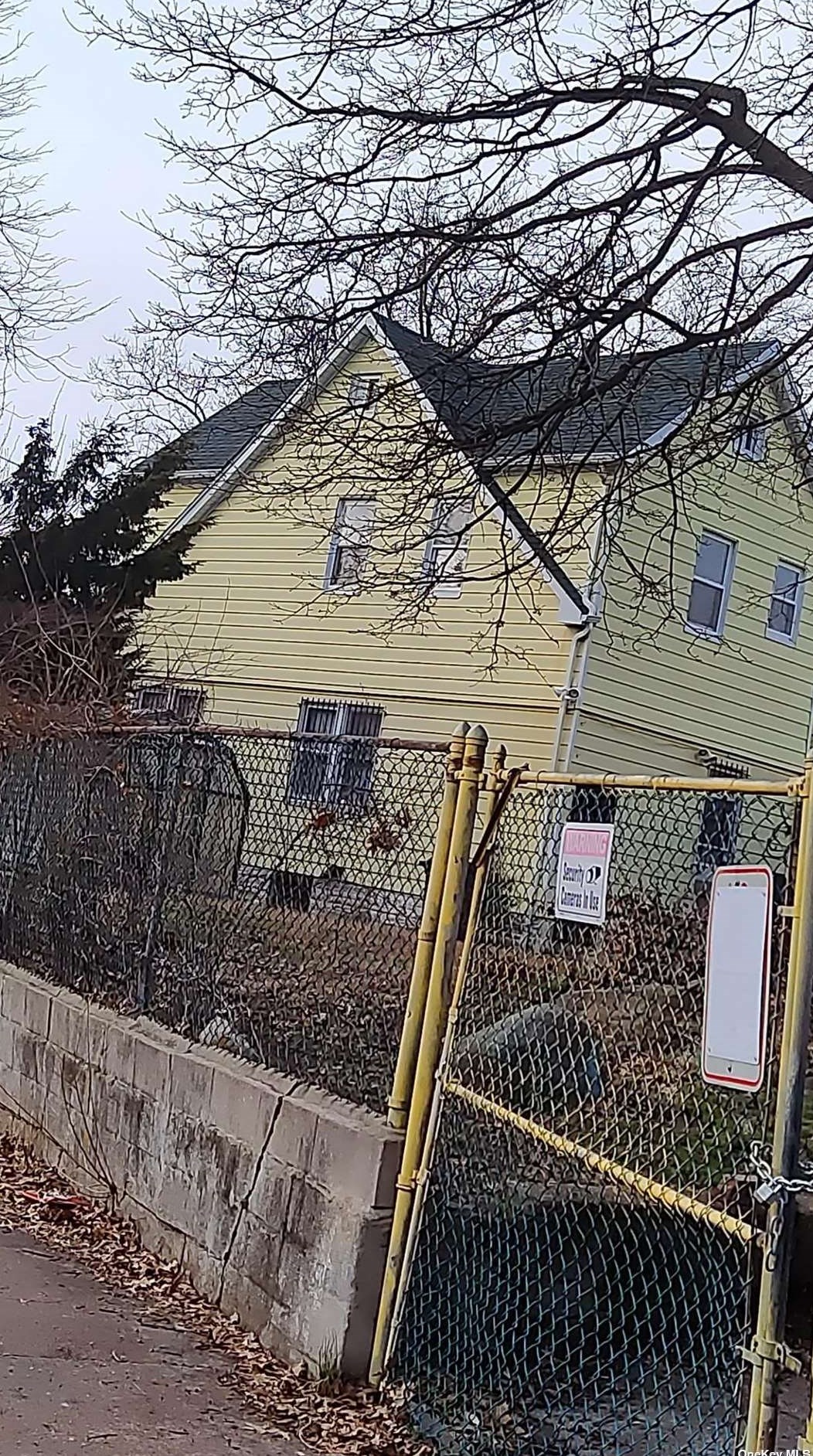 26-53 94th St, Flushing NY  11369-1128 exterior