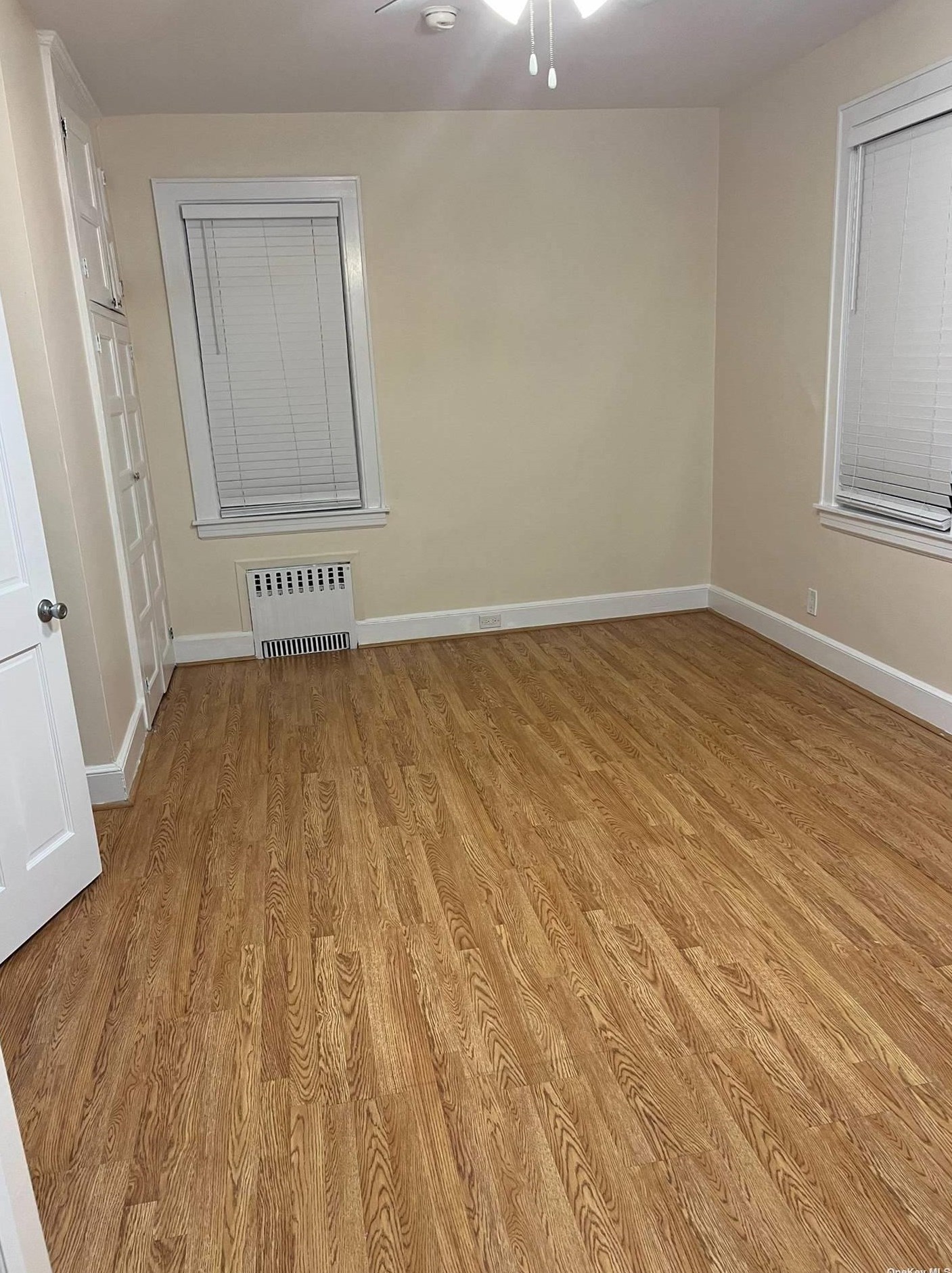 13-32 129th St, Flushing NY  11356-1310 exterior