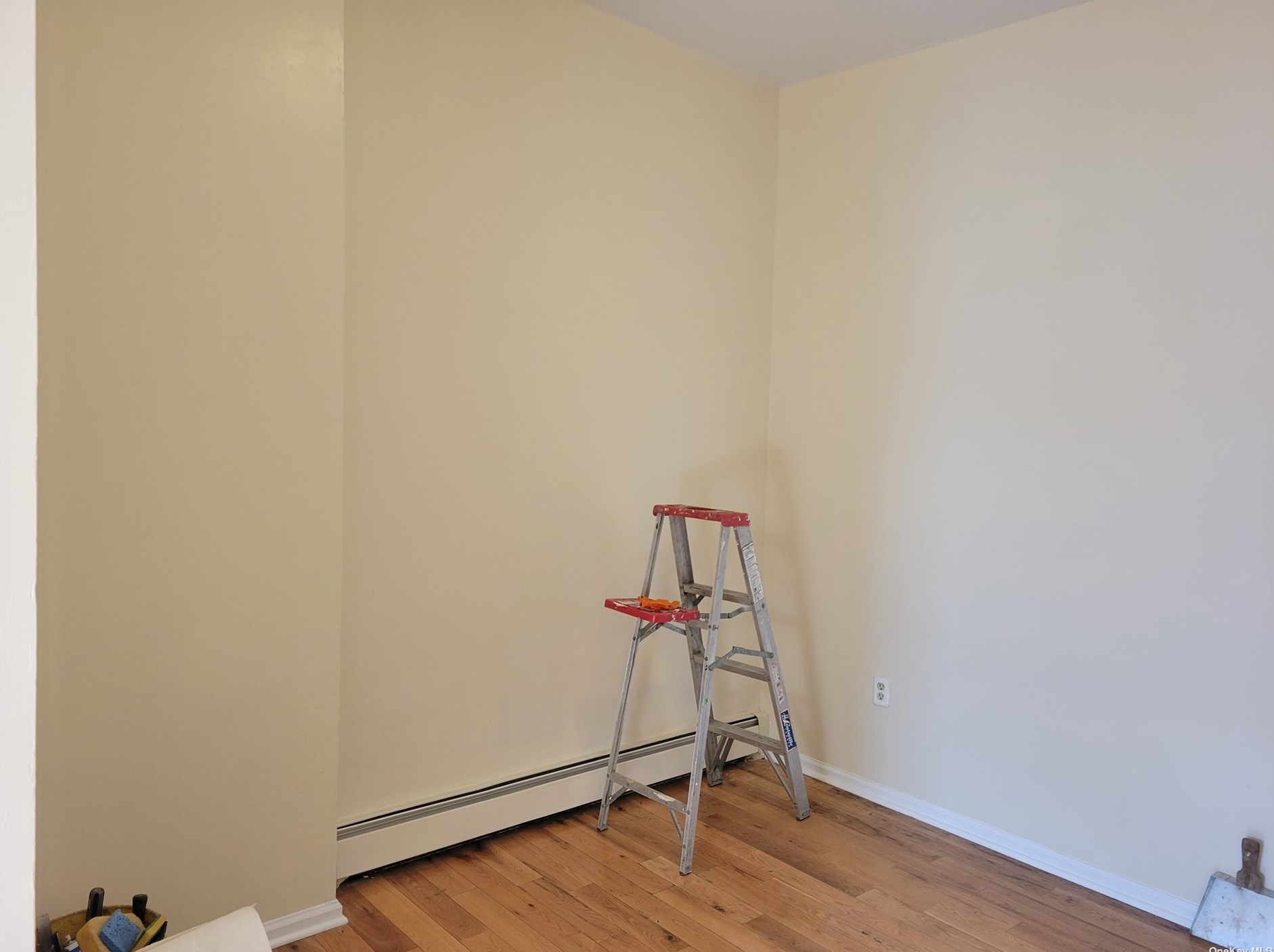 103-15 Northern Blvd, Flushing NY  11368-6511 exterior