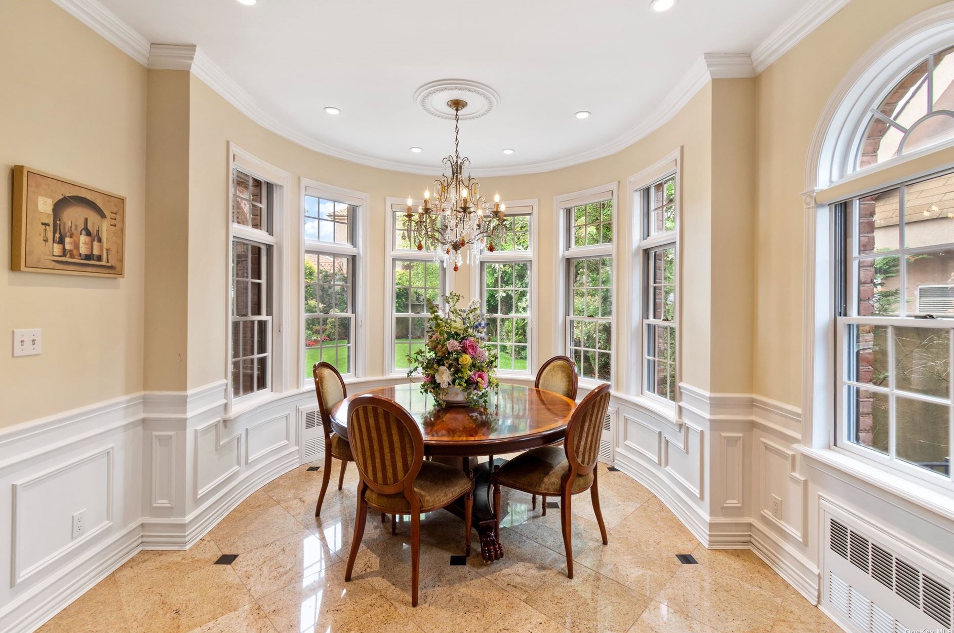 5 Center Dr, Flushing NY 11363-1214 exterior