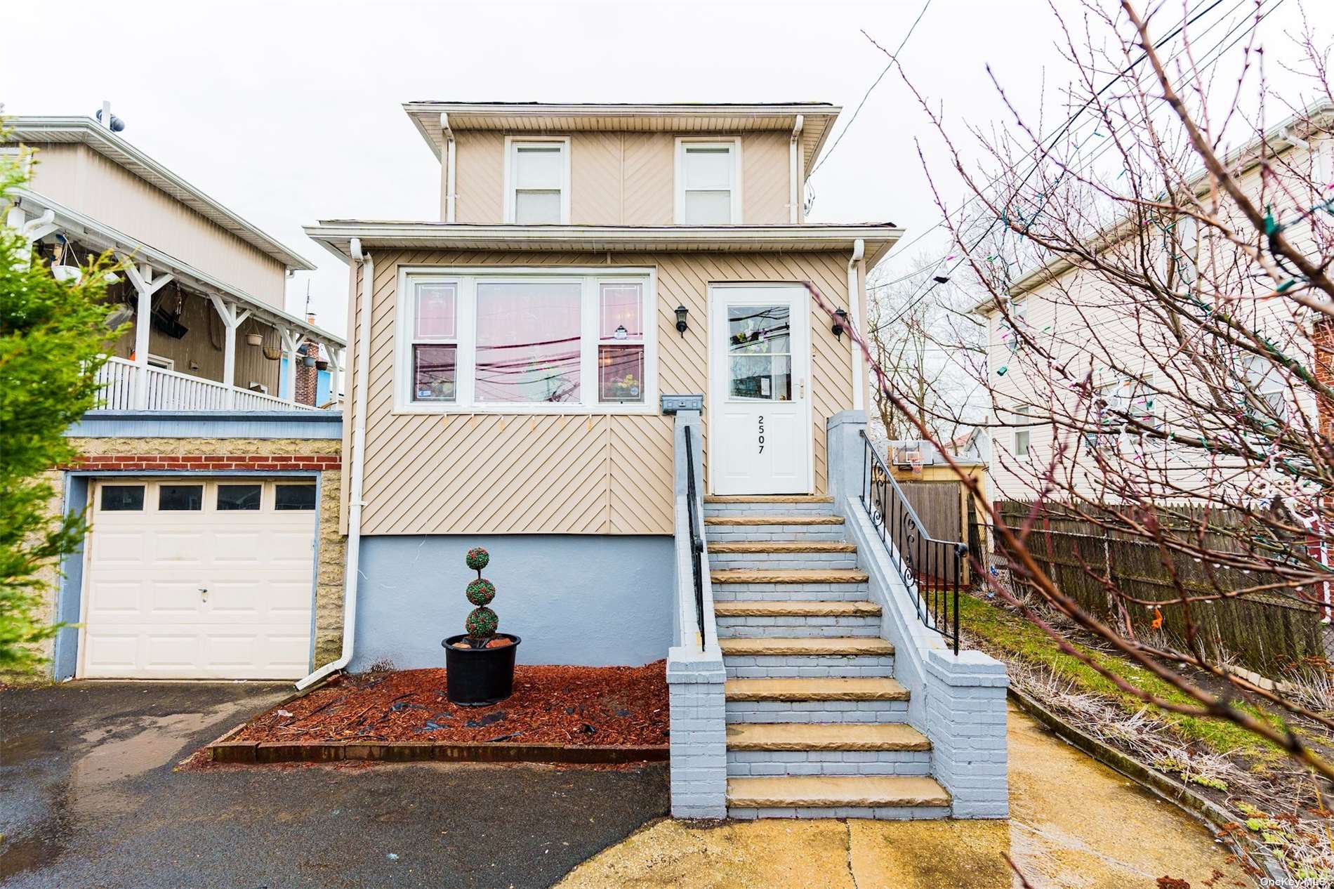 2507 Deerfield Rd, Far Rockaway, NY 11691 MLS 3461681 Coldwell Banker