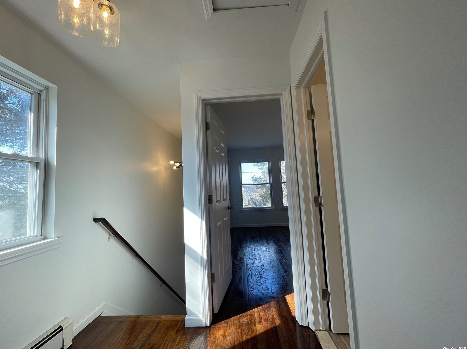 90 Wyona Ave, Selden NY  11784-3229 exterior
