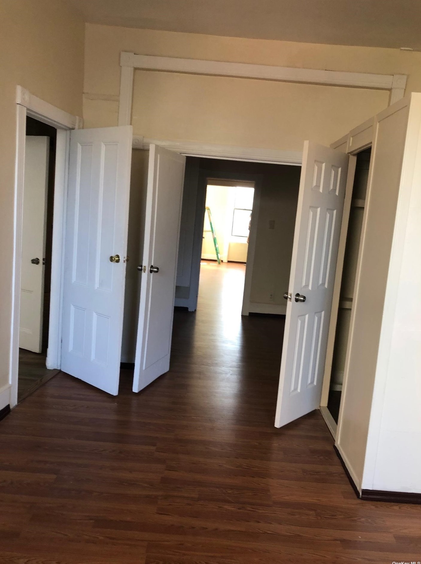 48 Patchen Ave, Brooklyn NY  11221-2934 exterior