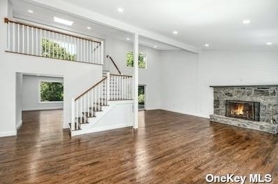 5 Evans Ln, Strongs Neck NY  exterior