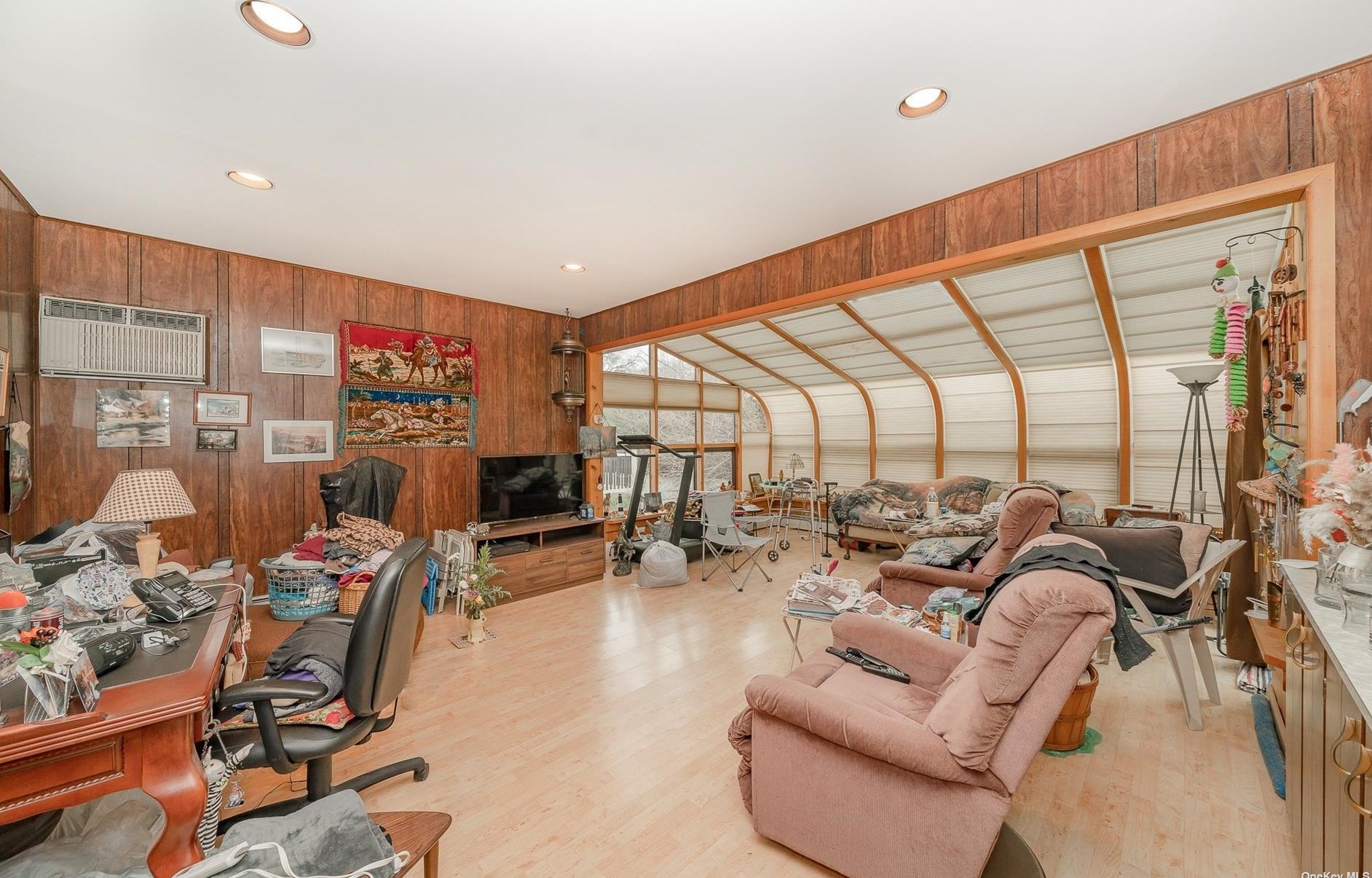 2362 Cp Ave, North Merrick NY 11566-2519 exterior