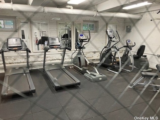 79-10 34th Ave, Flushing NY exterior