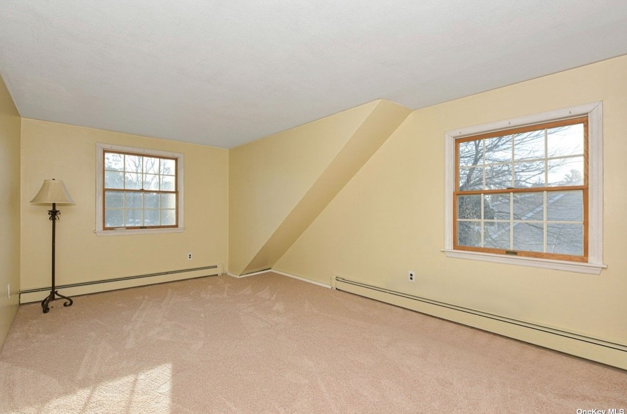 23 Torrey Pine Ln, Gordon Heights NY  11763-4212 exterior