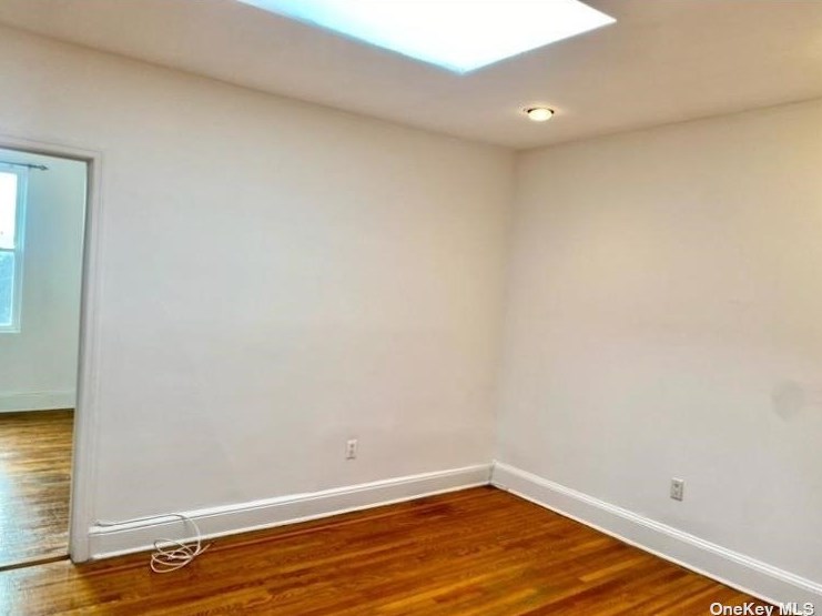 51-39 69th St, Flushing NY  11377-1231 exterior