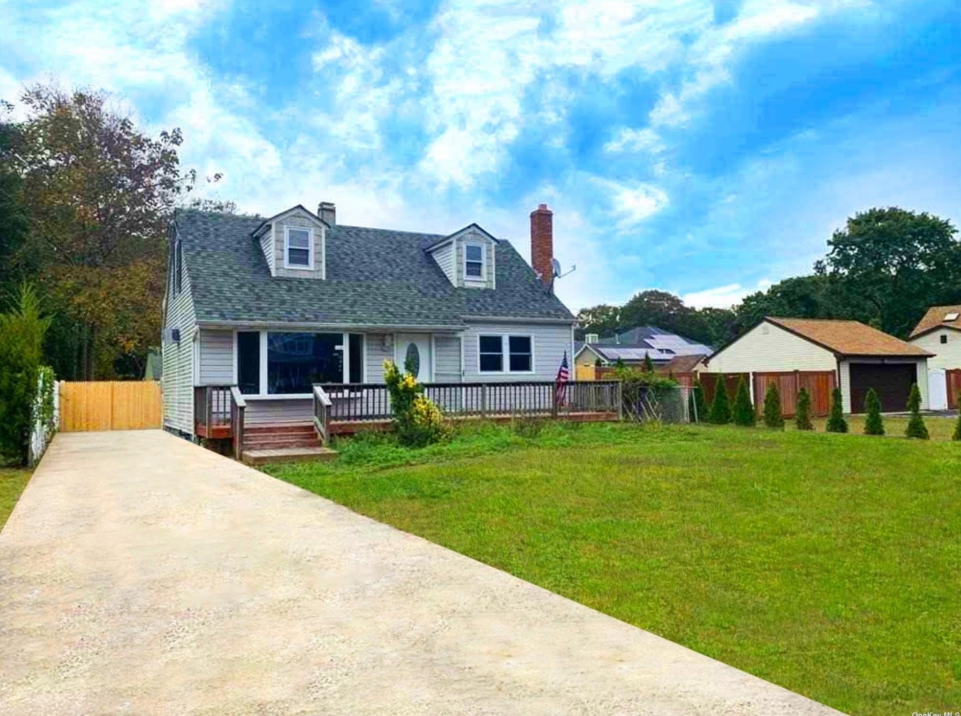 299 Orchid Dr, Old Mastic NY  11951-1816 exterior