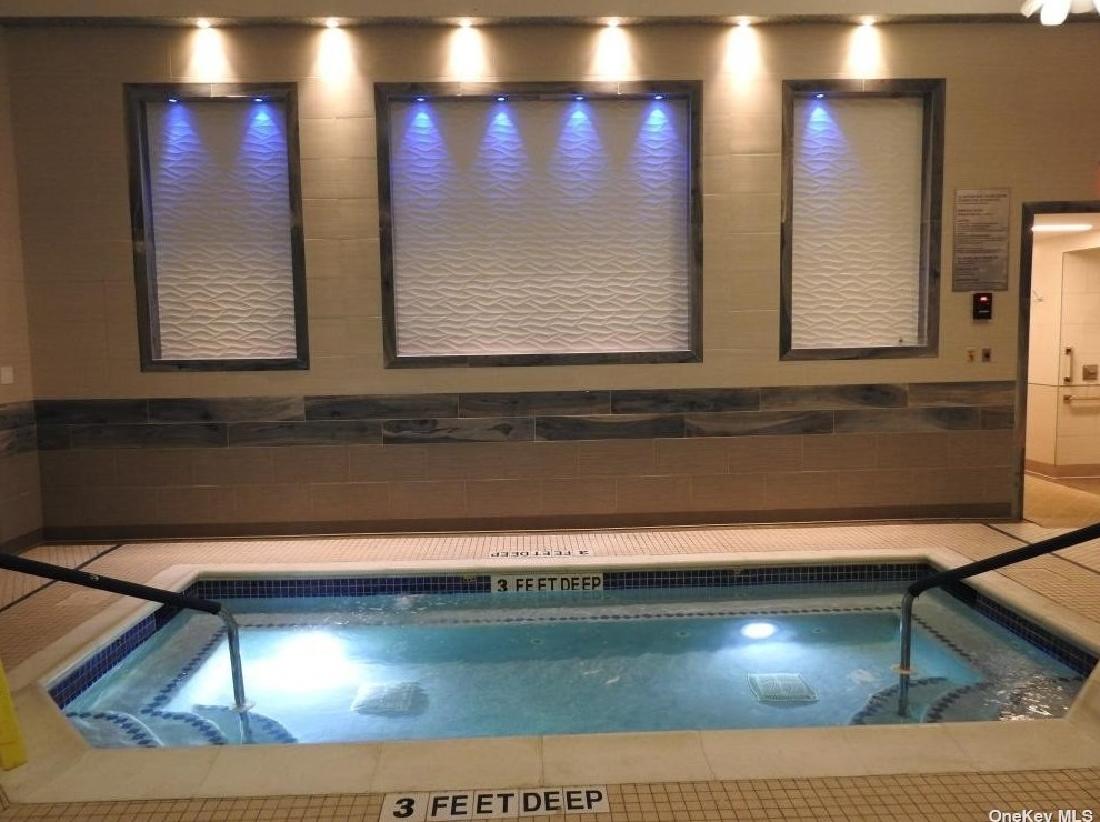 1 Bay Club Dr, Flushing NY 11360-2955 exterior