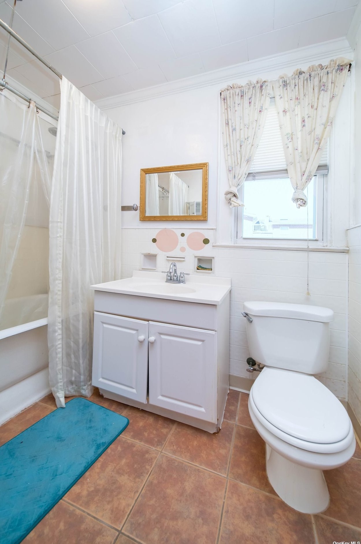 1235 120th St, Flushing NY 11356-1652 exterior