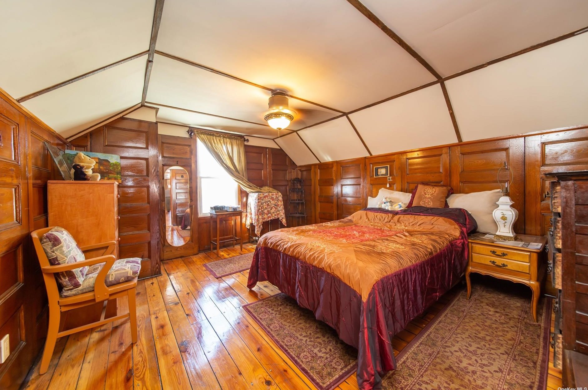 1235 120th St, Flushing NY 11356-1652 exterior