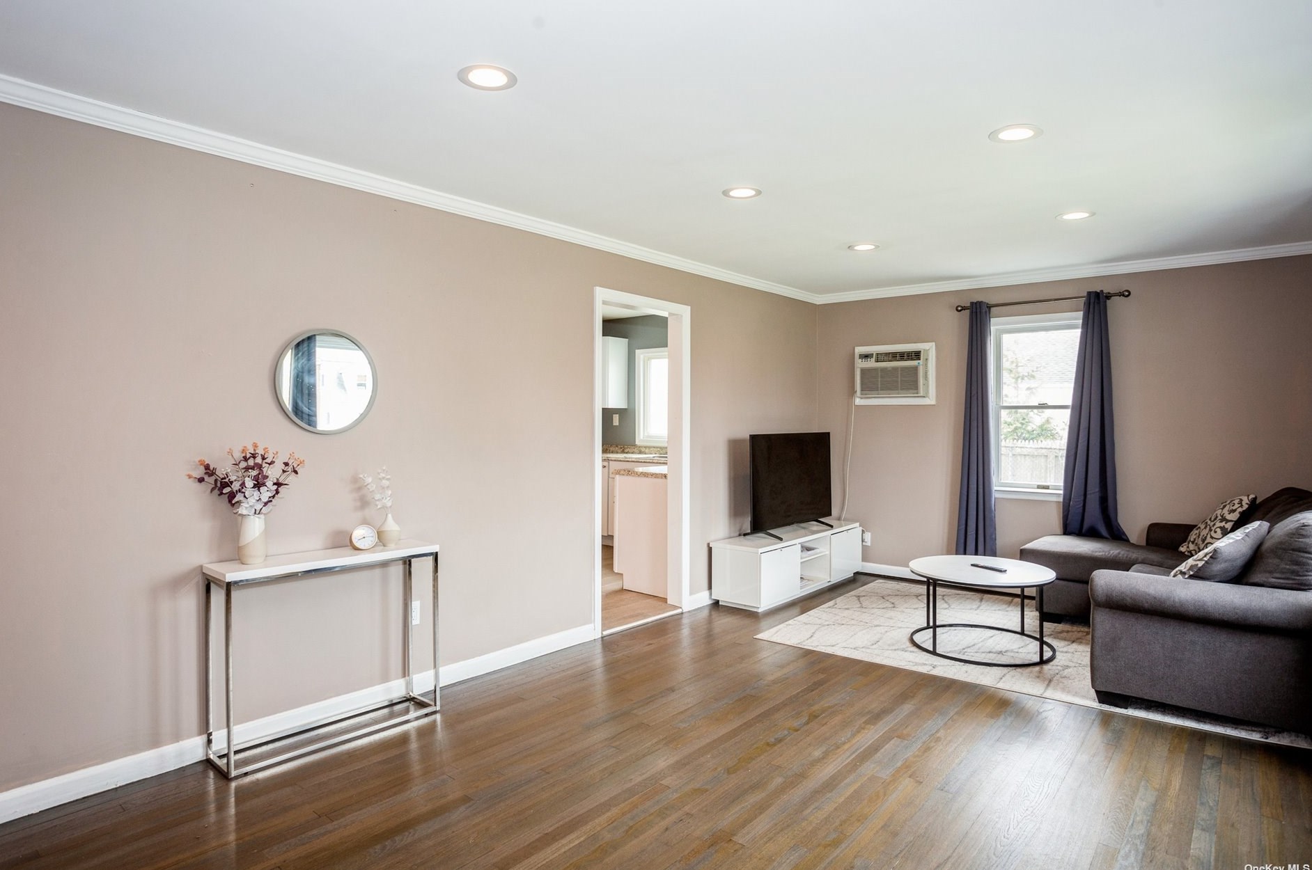 141 Chapel Ave, Canaan Lake NY  11772-5789 exterior