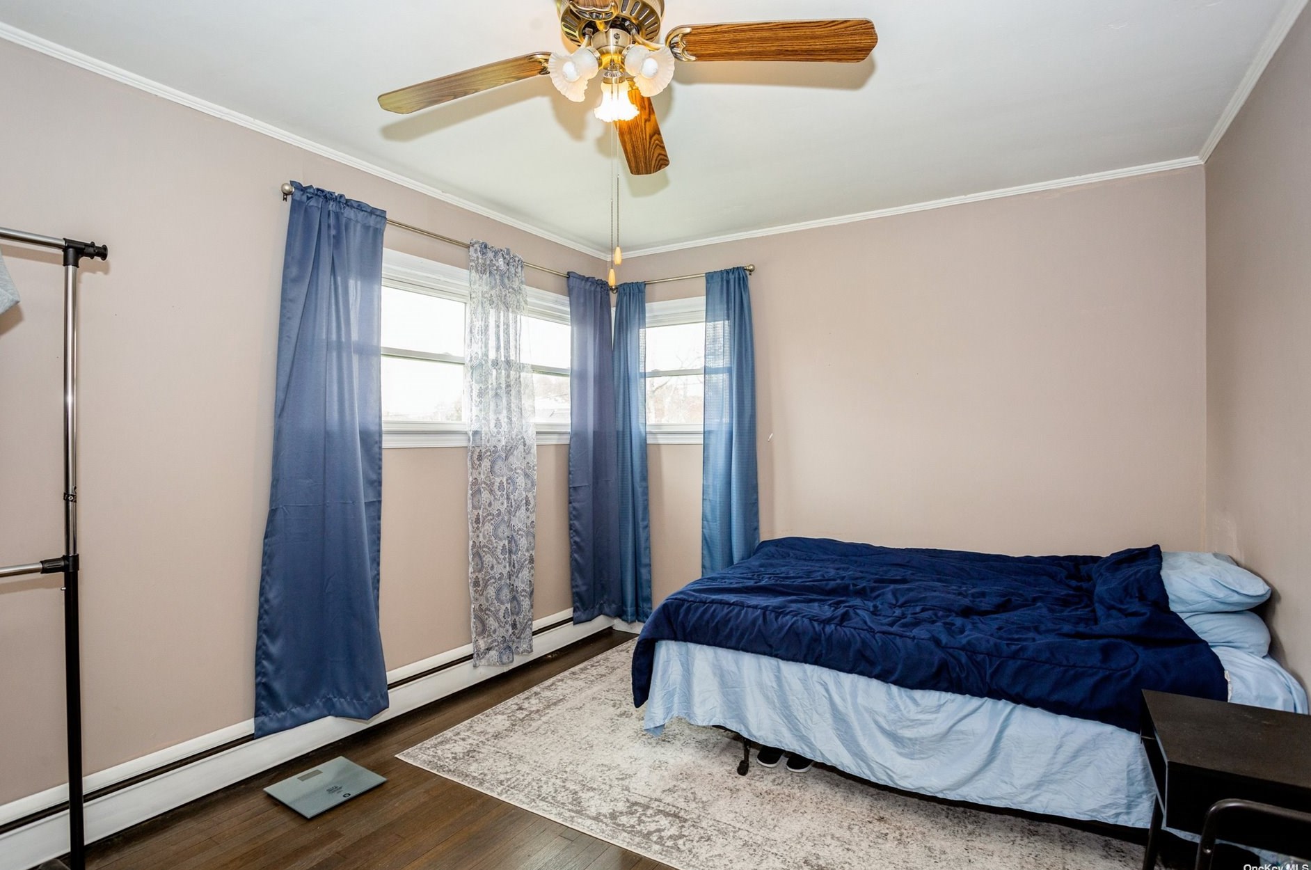 141 Chapel Ave, Canaan Lake NY  11772-5789 exterior
