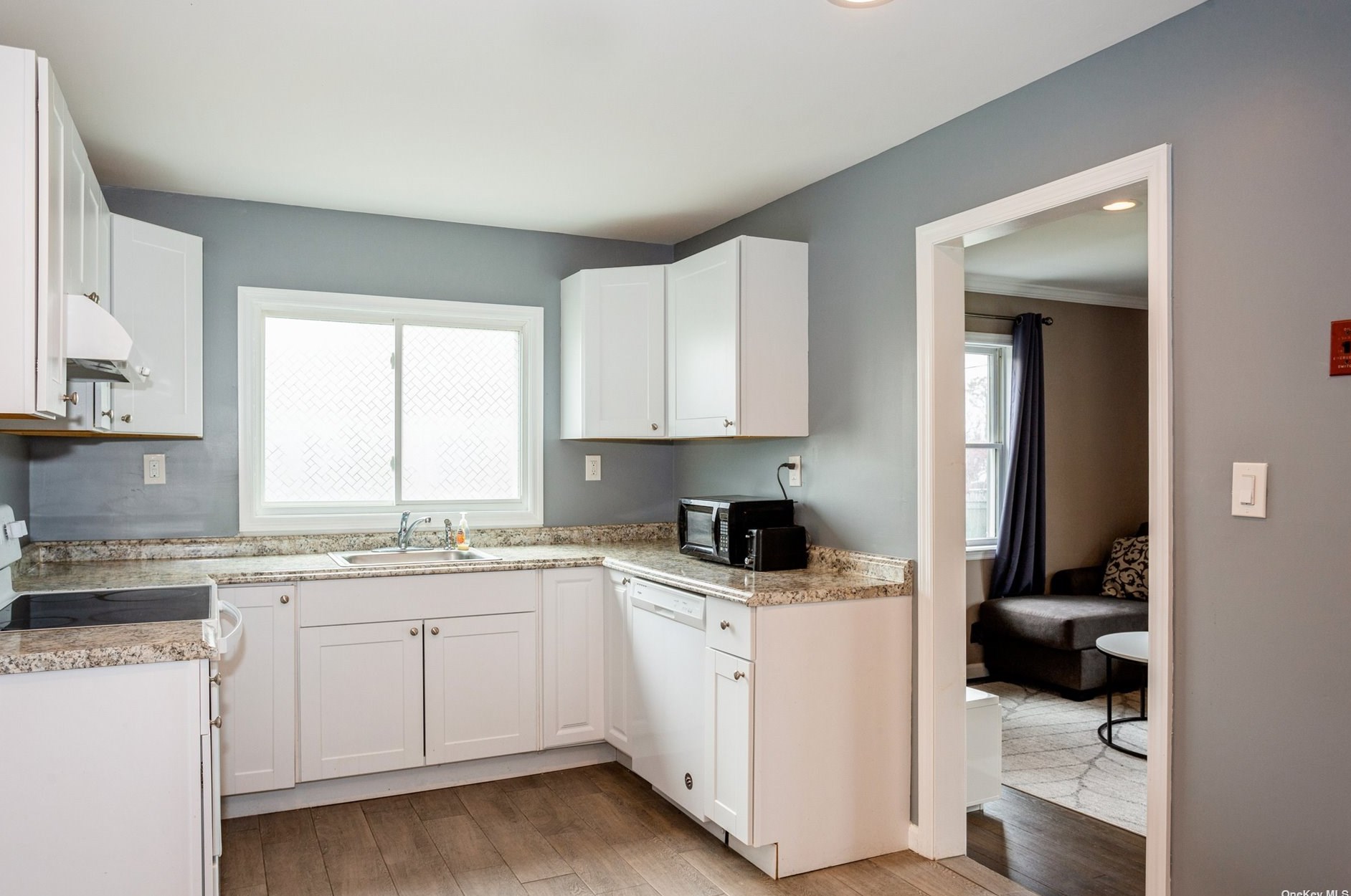 141 Chapel Ave, Canaan Lake NY  11772-5789 exterior