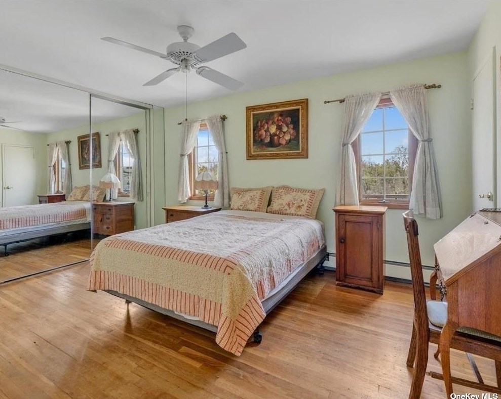 3017 Wynsum Ave, North Merrick NY  11566-5414 exterior