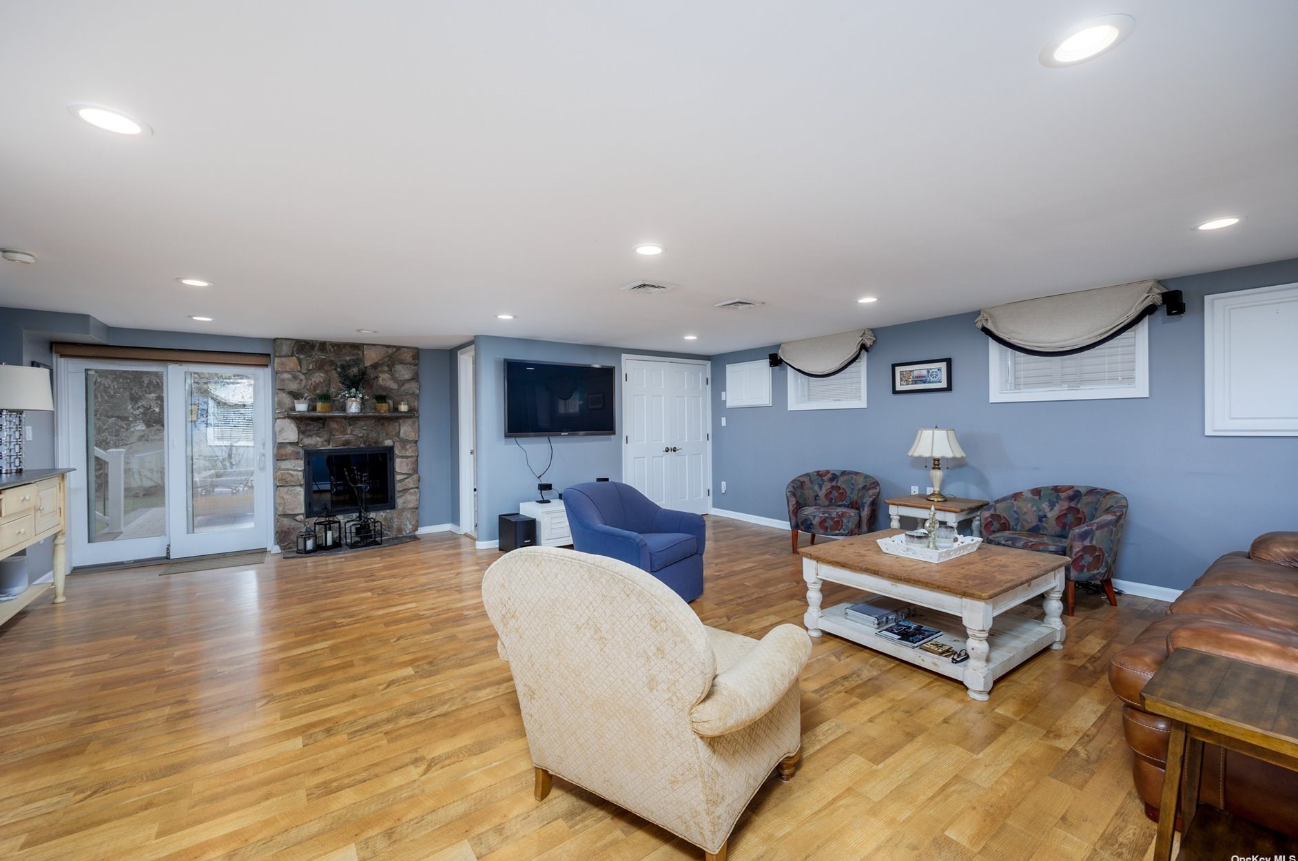 286 Arch St, Rockville Centre NY  11572-4302 exterior