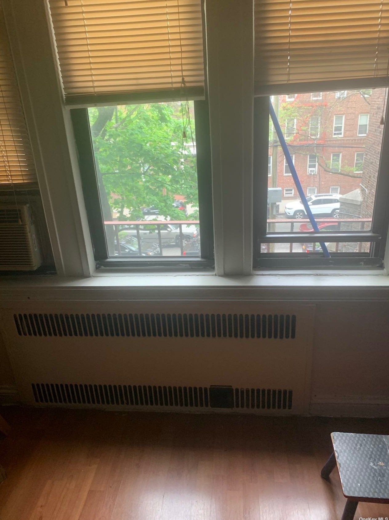 92-05 Whitney Ave, Flushing NY  exterior