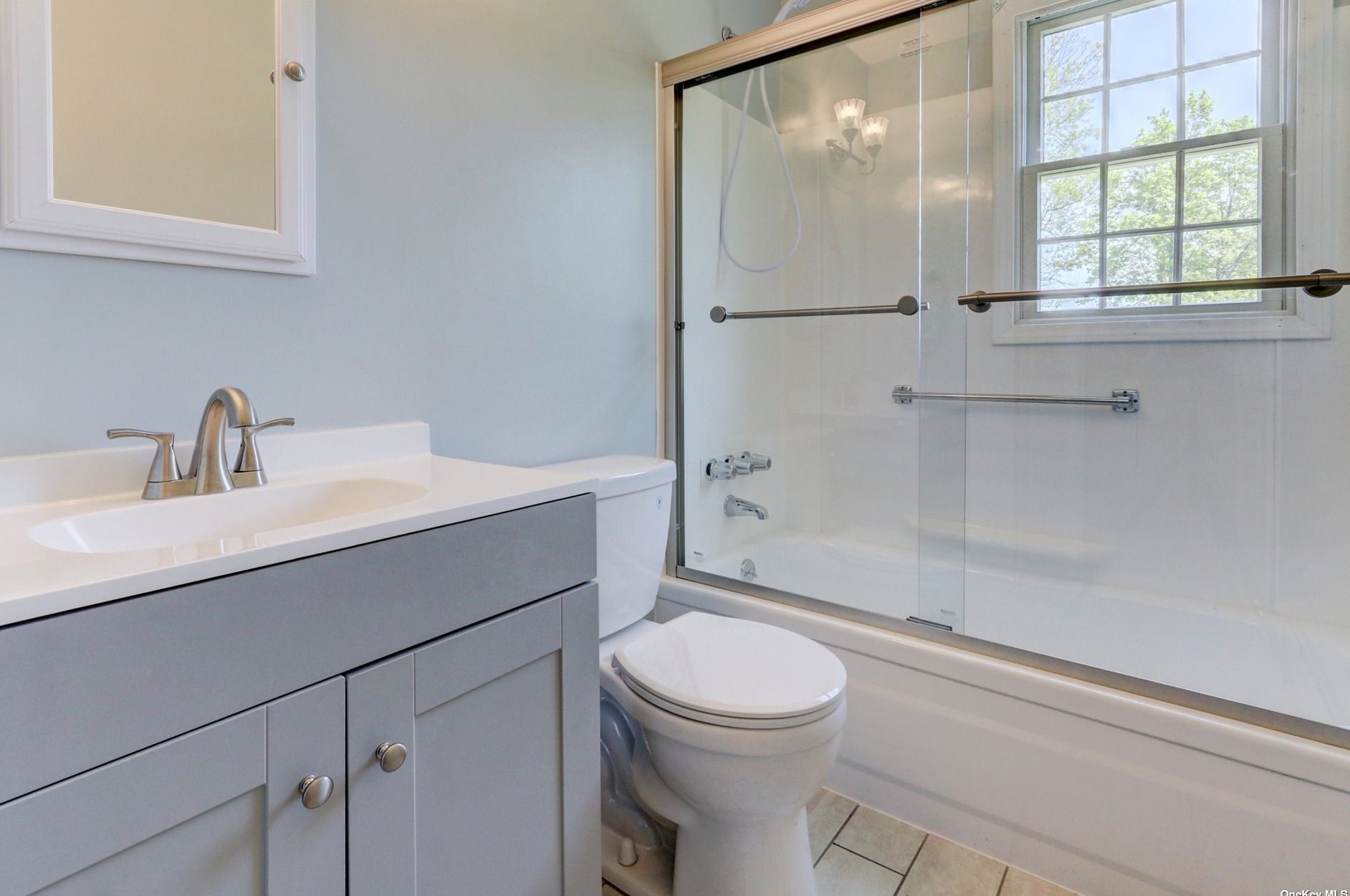 77 Serene Pl, Hauppauge NY  11788-3534 exterior