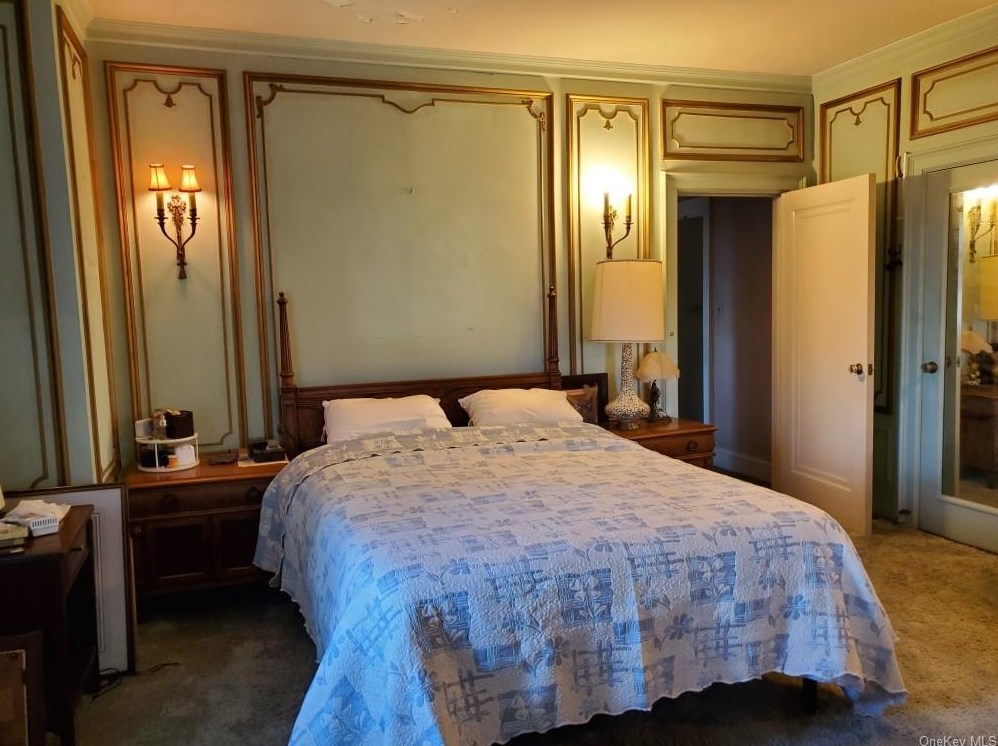 27 Berkeley Ave, Yonkers NY 10705-3712 exterior