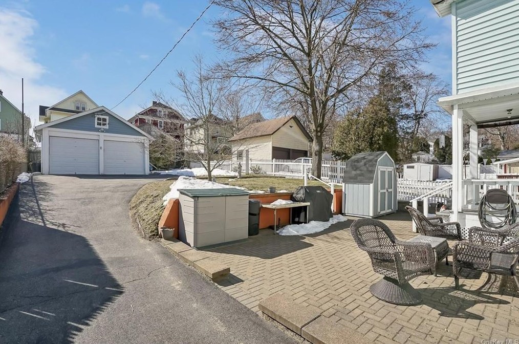 935 Reynolds St, Peekskill NY 10566-2332 exterior