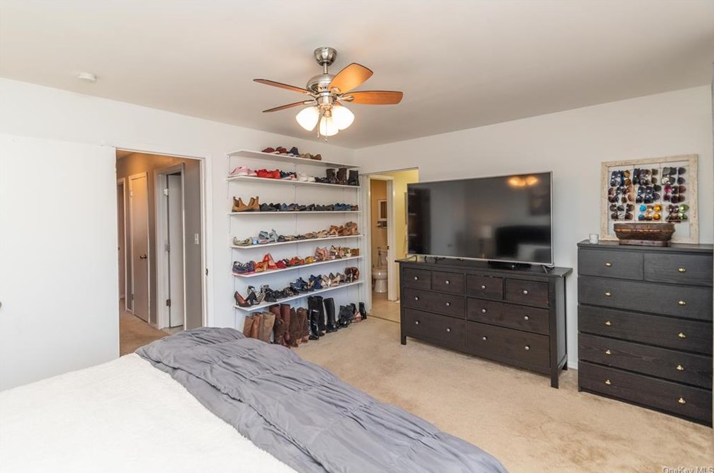 255 Heritage Ln, Monroe NY  10950-5141 exterior