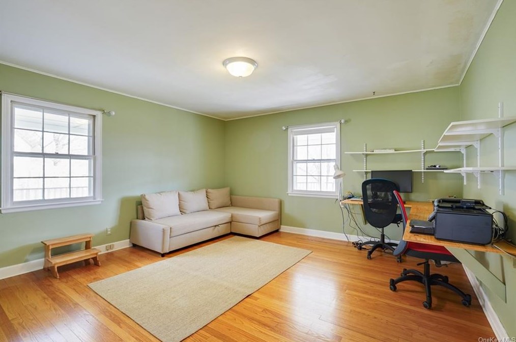 12 Island View Ave, Monroe NY  10950-1406 exterior