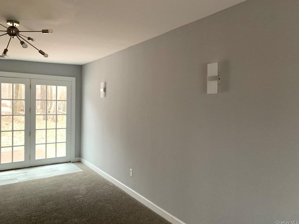 442 Strawridge Rd, Wallkill NY  12589-3968 exterior