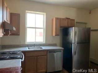 45 Lander St, Newburgh NY  12550-4939 exterior