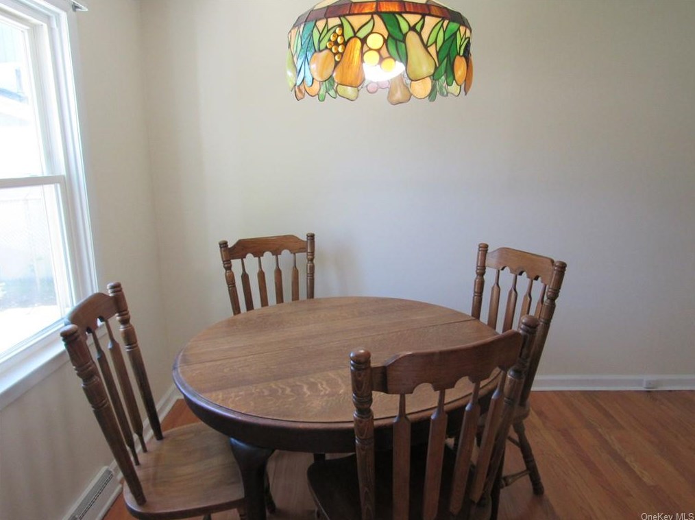 74 Montgomery St, Goshen NY  10924-1515 exterior