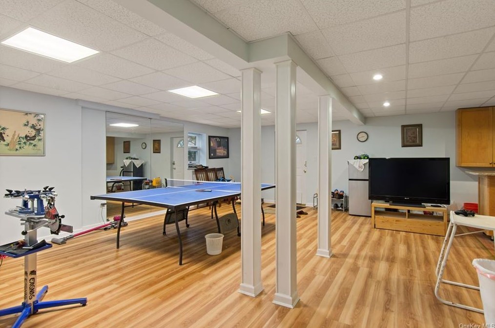 51 Van Wyck St, Croton On Hudson NY  10520-2525 exterior