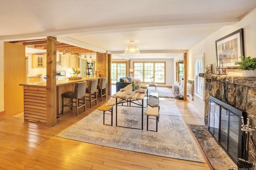 80 Tripp St, Mount Kisco NY  10549-4624 exterior