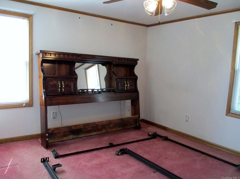 7 Upper Canal St, Port Jervis NY  12771-1242 exterior