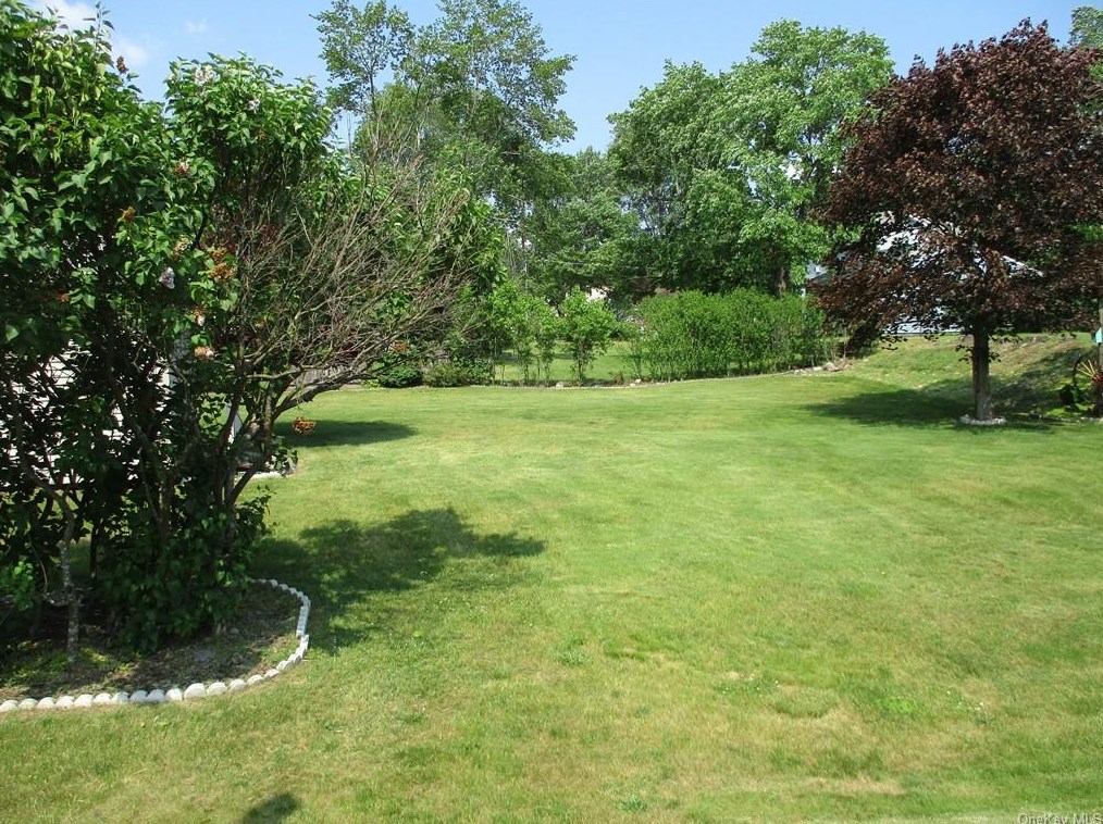 7 Upper Canal St, Port Jervis NY  12771-1242 exterior