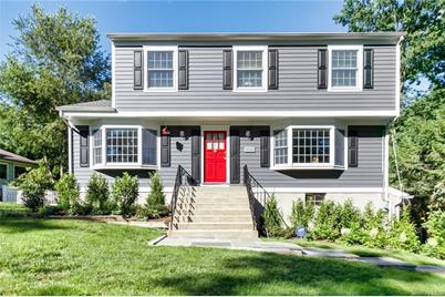 247 N Ridge Street - Photo 1