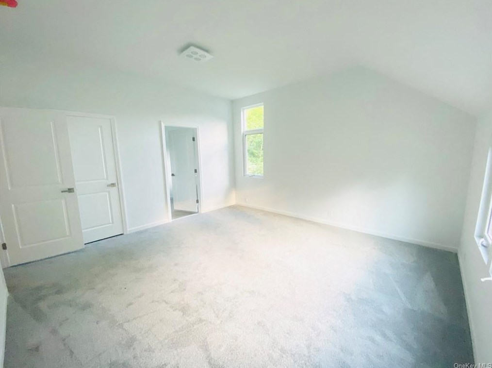 148 Cortlandt St, Croton On Hudson NY  10520-1416 exterior