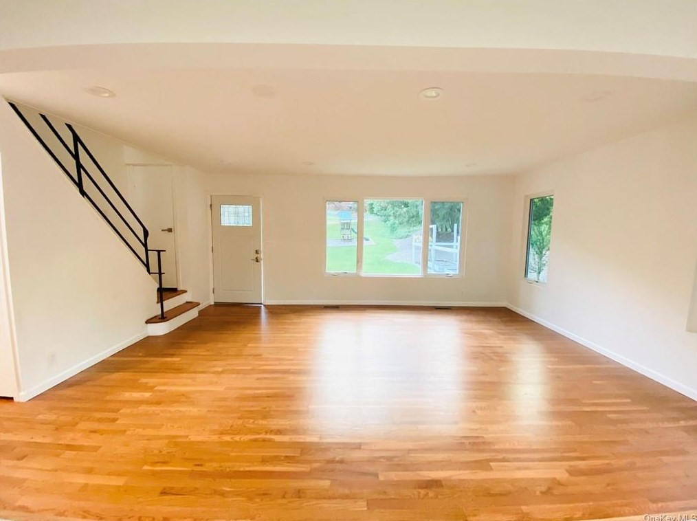 148 Cortlandt St, Croton On Hudson NY  10520-1416 exterior