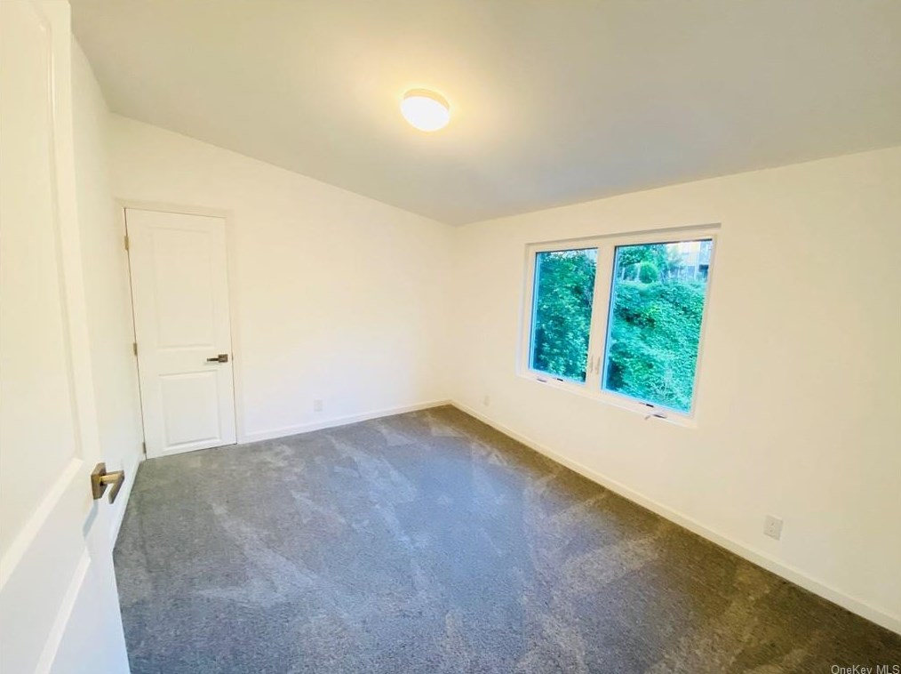148 Cortlandt St, Croton On Hudson NY  10520-1416 exterior